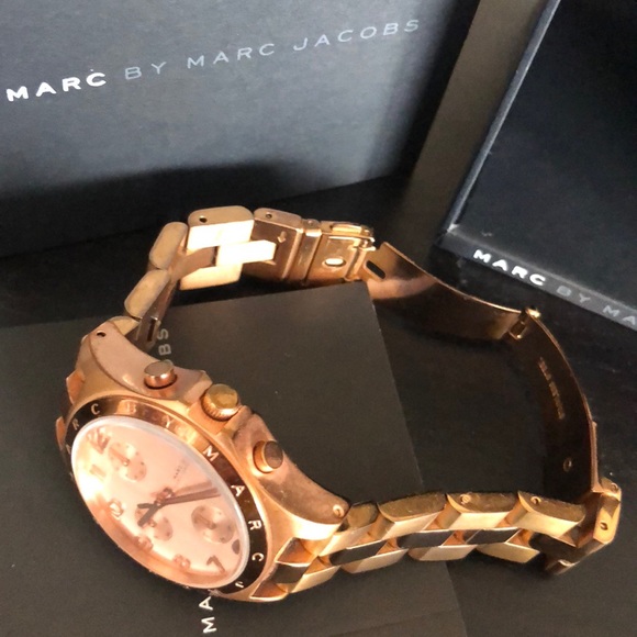 Marc by Marc Jacobs MBM3074 Women's Watch-PreLoved - Picture 6 of 6